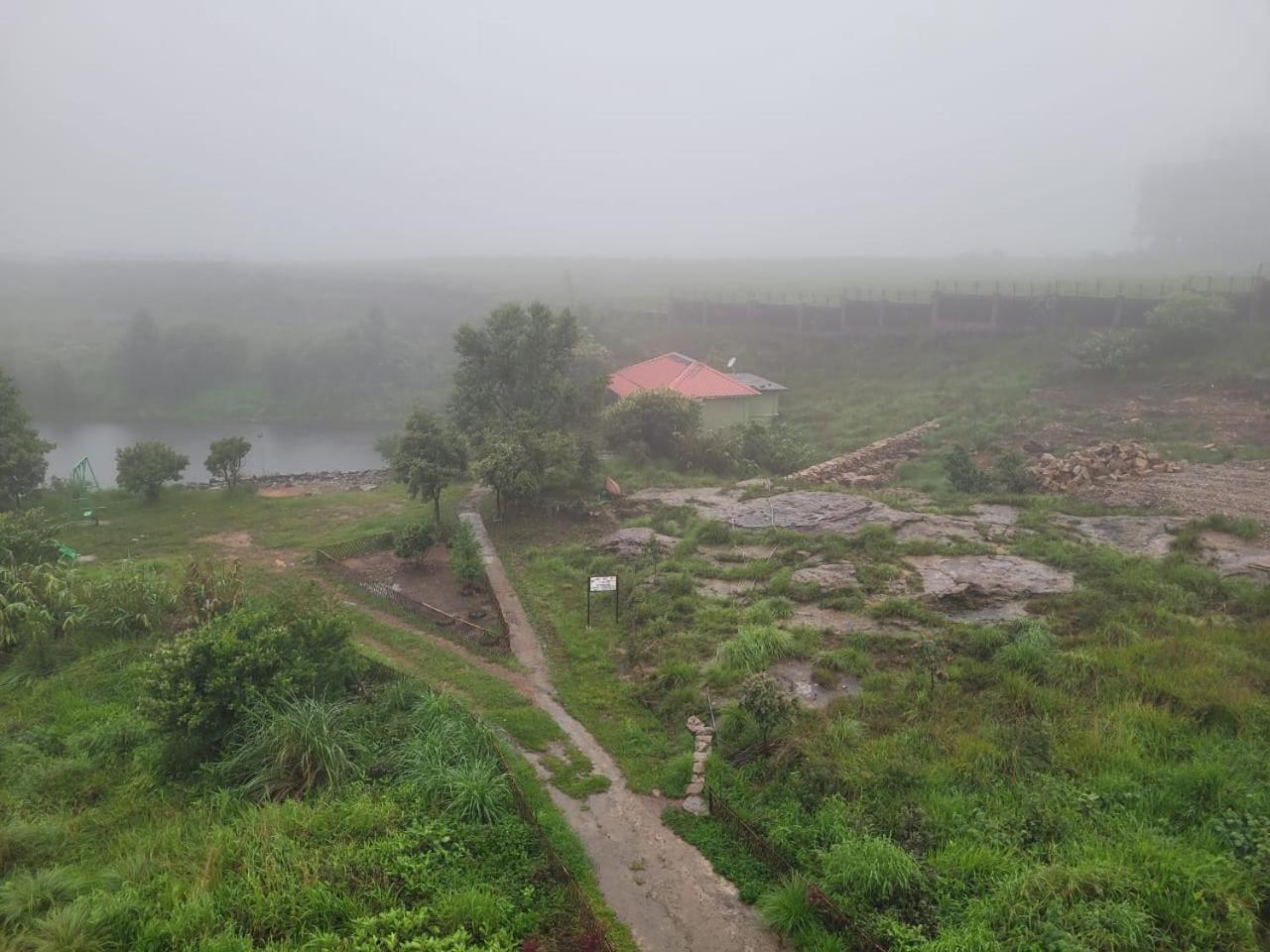 Abode Me Me Ai Haven Hotel Cherrapunji Exterior photo